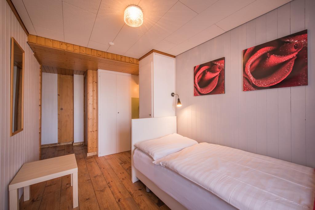 Hotel Tell And Apartments Unterseen Dış mekan fotoğraf